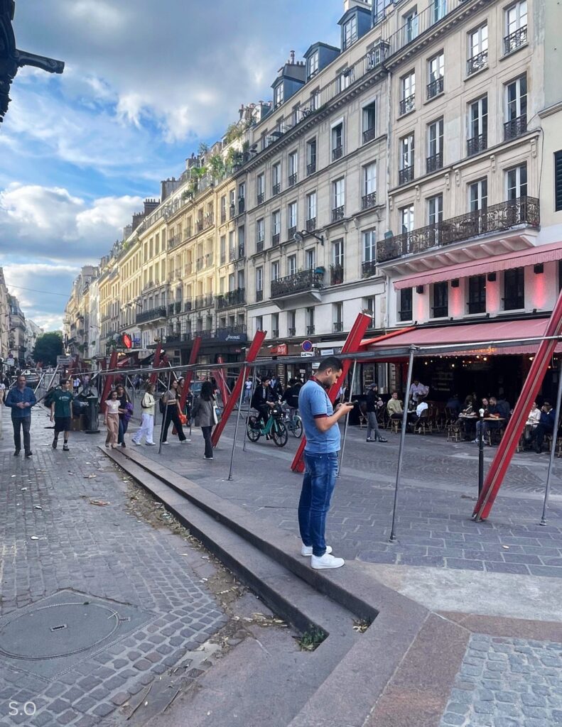 Montreuil rue in Paris