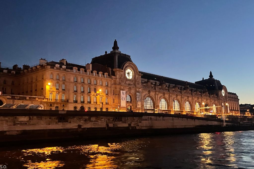 A view of Musee d'Orsay from Seine river